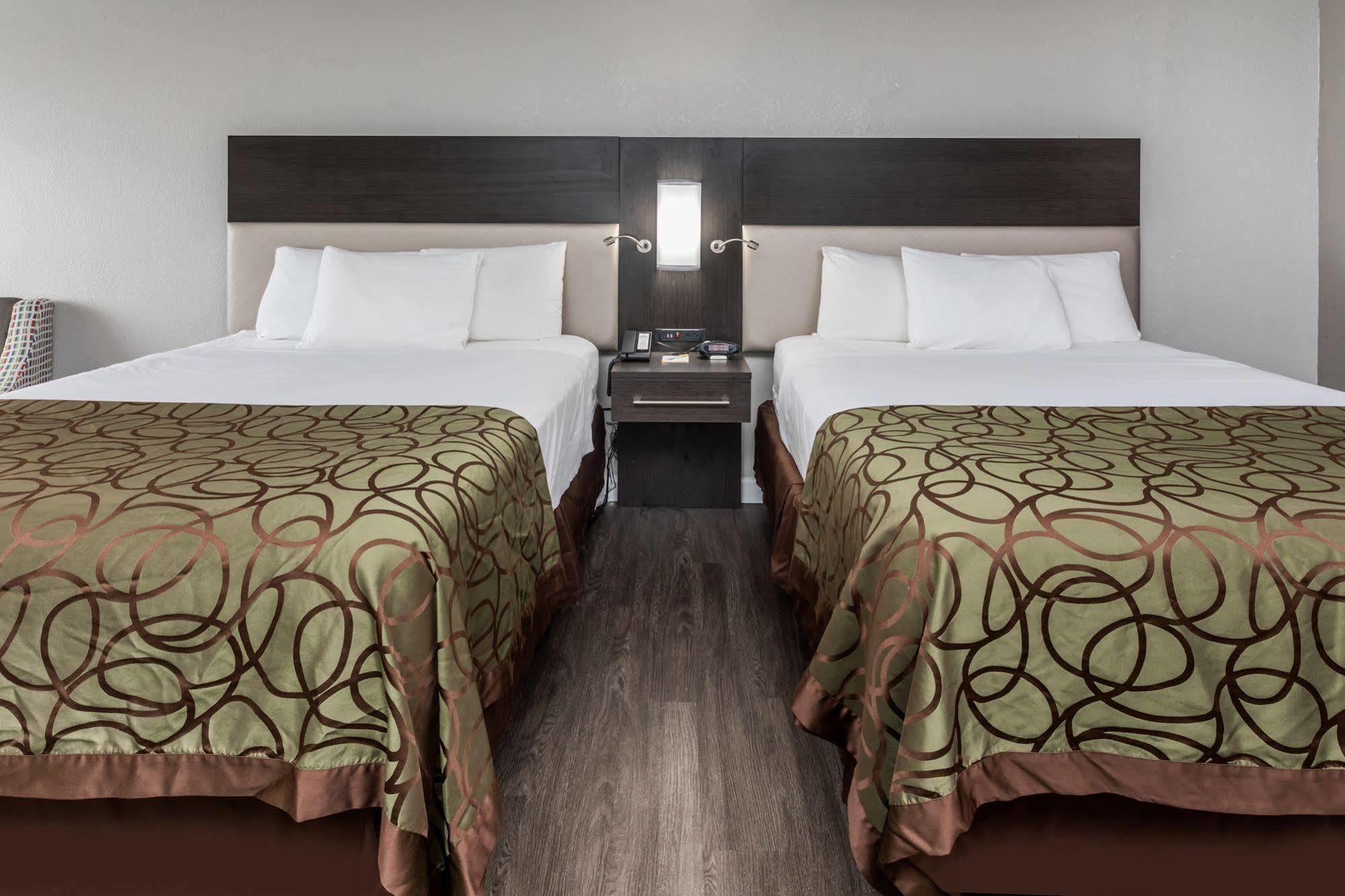 Days Inn By Wyndham Goose Creek North Charleston Kültér fotó